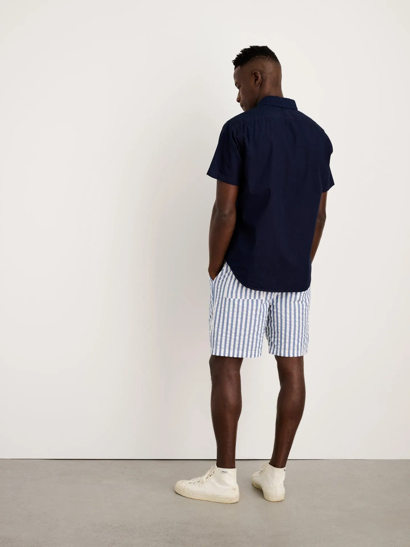 Alex Mill - Saturday Shorts in Stripe Seersucker