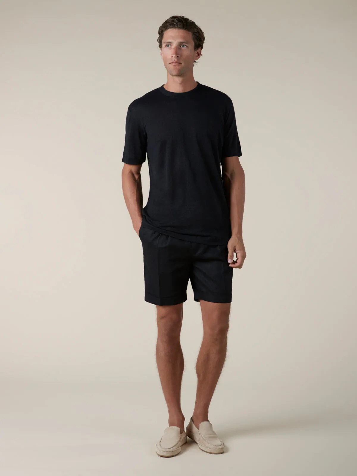 Black Linen Seaside Shorts