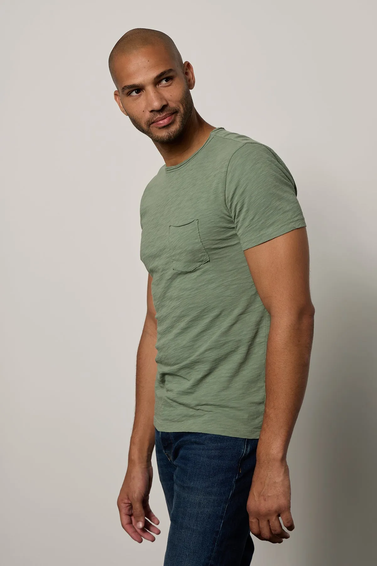 CHAD RAW EDGE COTTON SLUB POCKET TEE