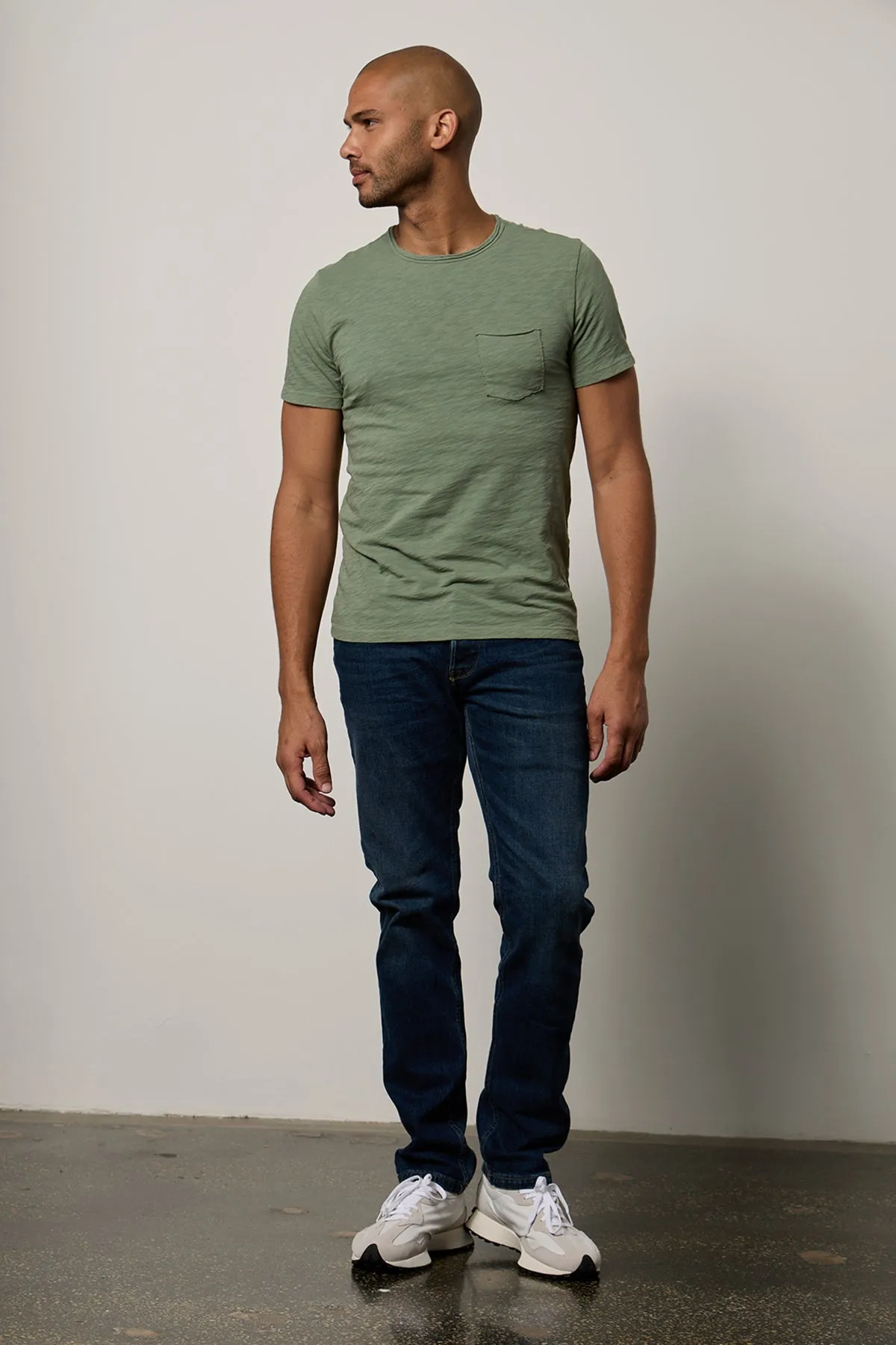 CHAD RAW EDGE COTTON SLUB POCKET TEE