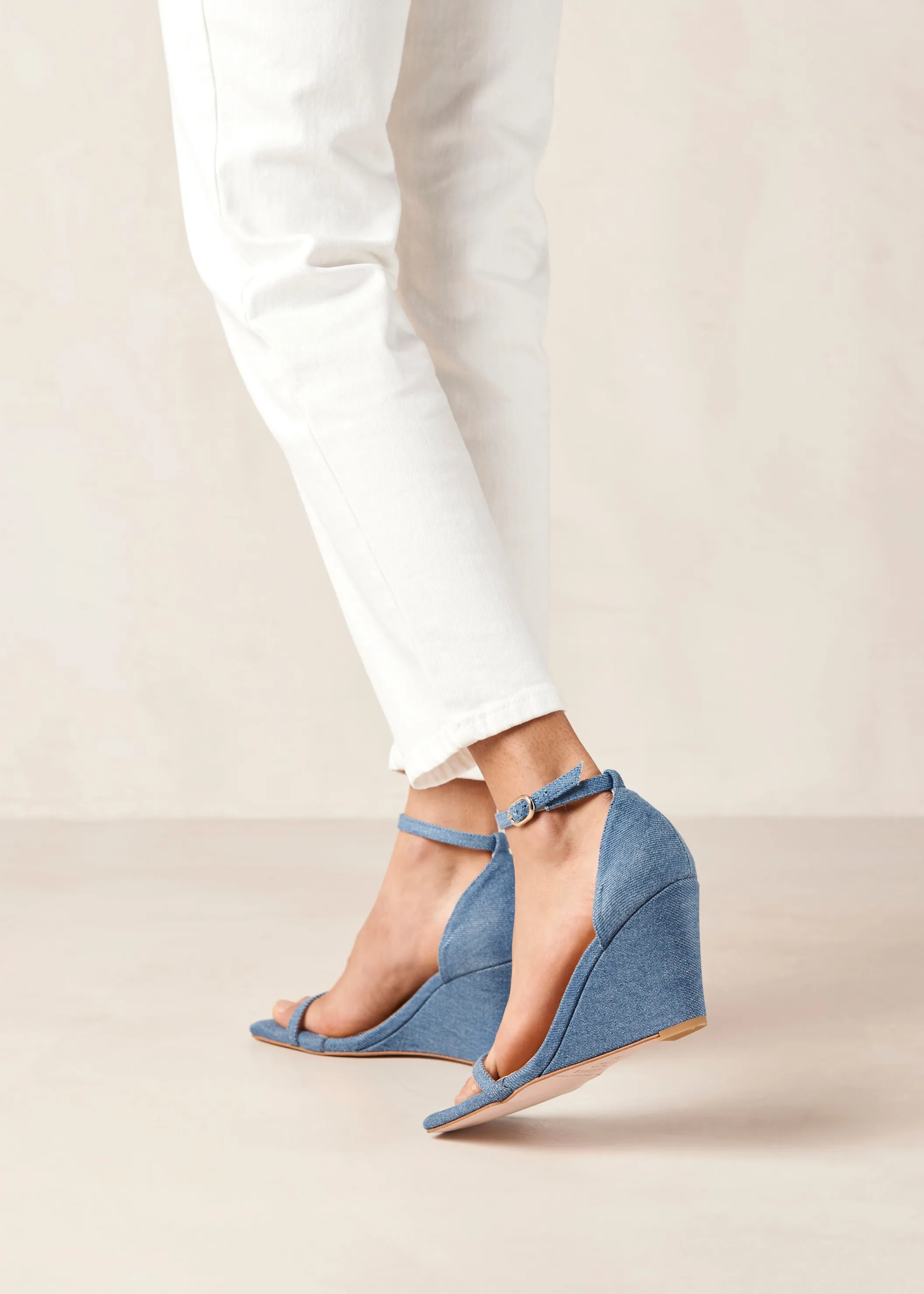 Gata Denim Blue Denim Sandals