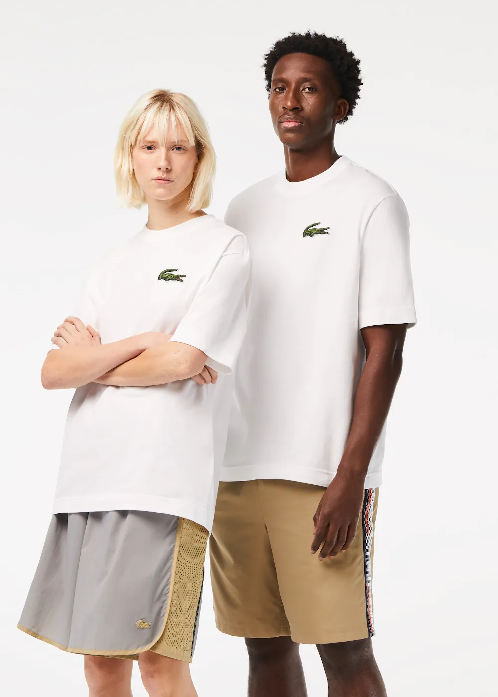 T-shirt  Lacoste loose fit avec grand crocodile blanc