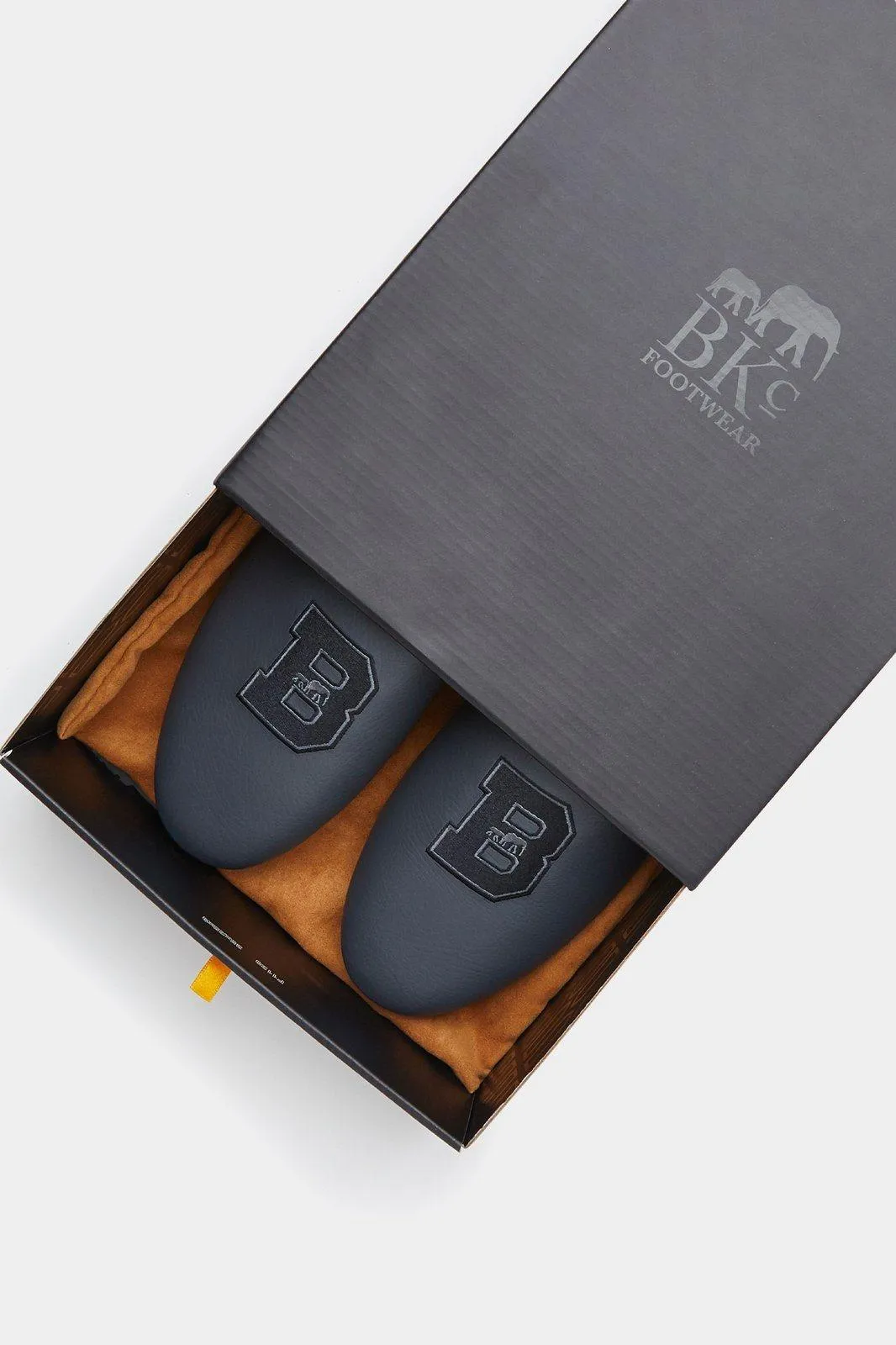 The Brooklyn Circus - BKc Double Black Home Slipper Ver.2