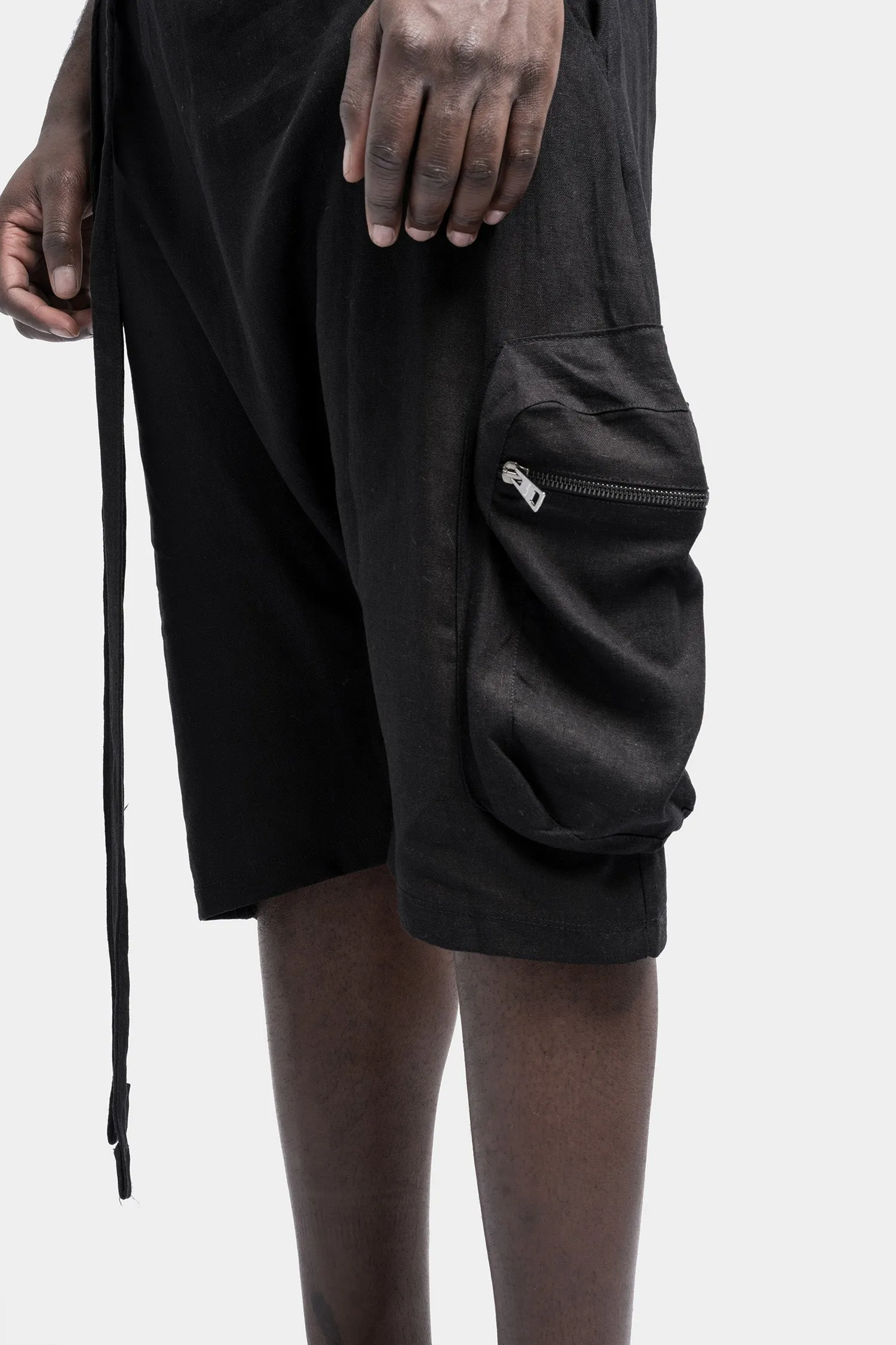 Zip pocket bermuda shorts